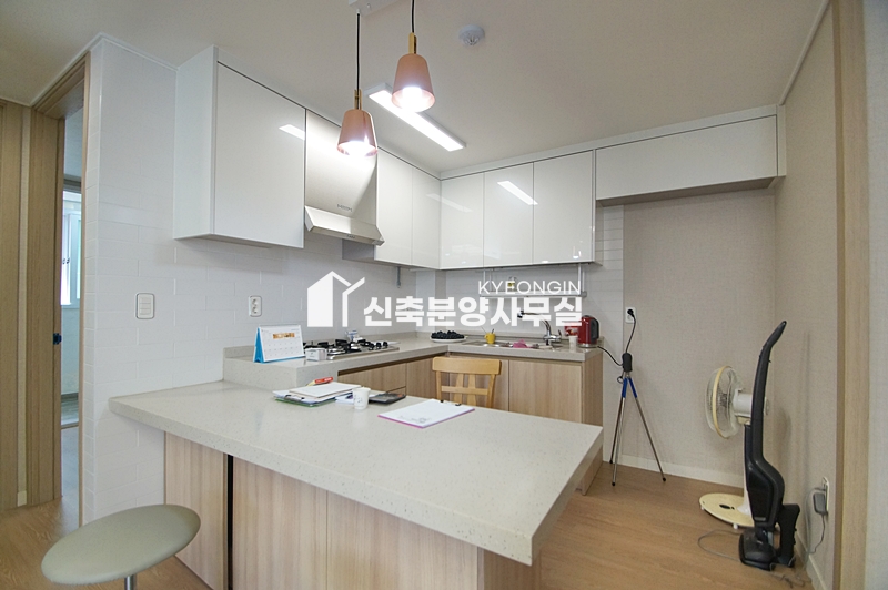 경기 부천소사구 괴안동 아크로파크 [ 2룸 . 3룸 . 테라스 Type ] 분양 매물번호 11952 사진 8