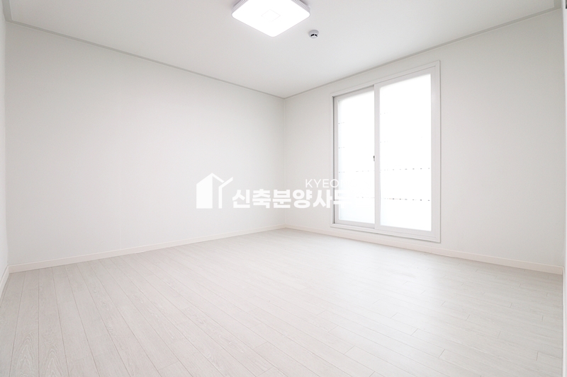 경기 부천소사구 소사본동 더퍼스트 [ 2룸 . 3룸 . 테라스 Type ] 분양 매물번호 12104 사진 9