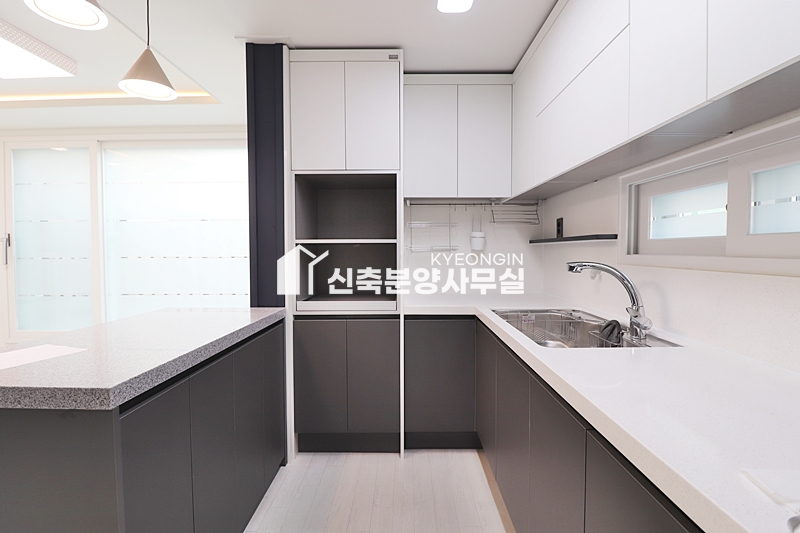 경기 부천소사구 소사본동 더퍼스트 [ 2룸 . 3룸 . 테라스 Type ] 분양 매물번호 12104 사진 24