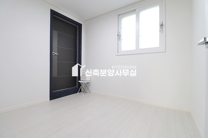 경기 부천소사구 소사본동 더퍼스트 [ 2룸 . 3룸 . 테라스 Type ] 분양 매물번호 12104 사진 27