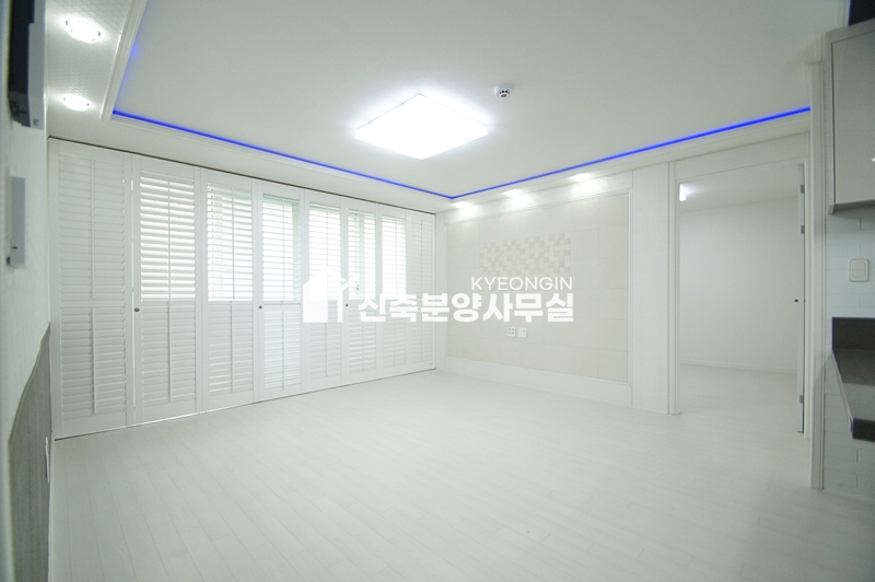경기 부천원미구 중동 현대홈타운 [ 3룸 . 테라스 Type ] 분양 매물번호 12748 사진 2