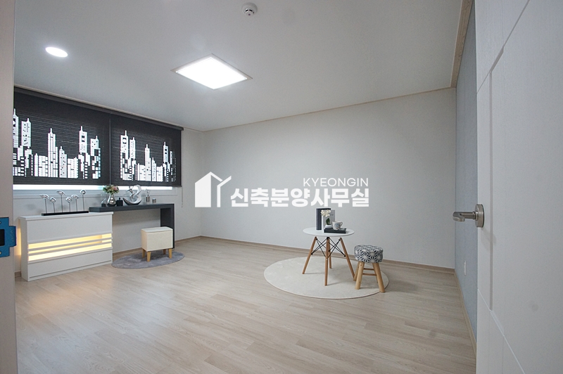 경기 부천원미구 춘의동 유창팰리스 9차 [ 4룸 Type ] 분양 매물번호 12794 사진 11