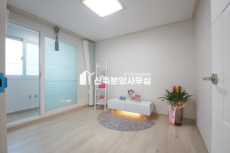 경기 부천원미구 춘의동 유창팰리스 9차 [ 4룸 Type ] 분양 매물번호 12794 사진 15