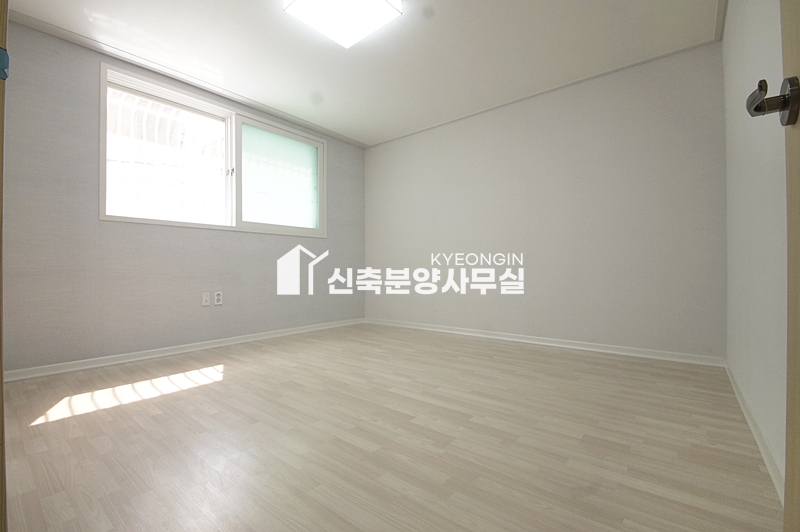 경기 부천원미구 춘의동 신원썬앤빌 [ 3룸 . 4룸 Type ] 분양 매물번호 12802 사진 11