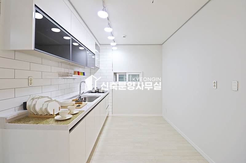 경기 부천소사구 괴안동 썬리치빌 3차 [ 2룸 . 3룸 Type ] 분양 매물번호 12005 사진 24