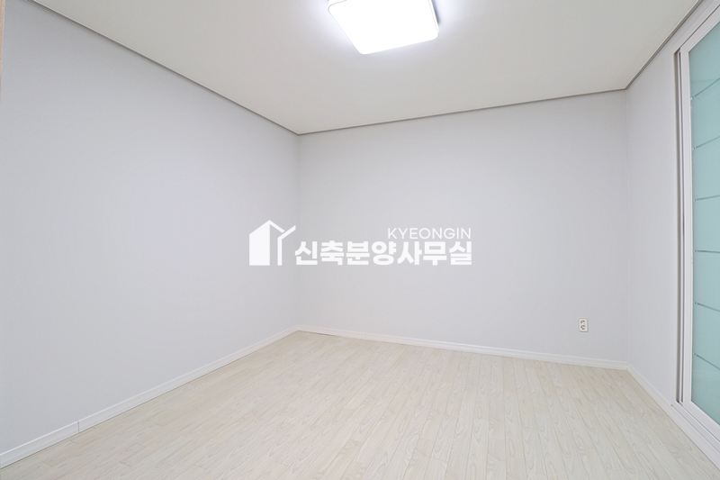 경기 부천소사구 괴안동 썬리치빌 3차 [ 2룸 . 3룸 Type ] 분양 매물번호 12005 사진 45