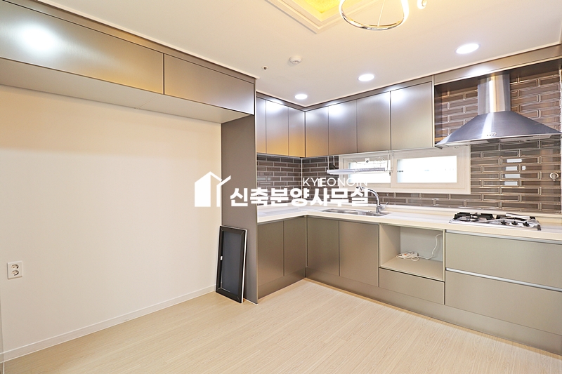 경기 광명시 광명동 비발디캐슬 [ 2룸 . 3룸 . 테라스 Type ] 분양 매물번호 11281 사진 23