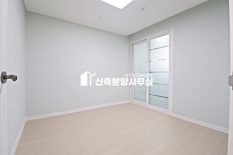 경기 광명시 광명동 비발디캐슬 [ 2룸 . 3룸 . 테라스 Type ] 분양 매물번호 11281 사진 28