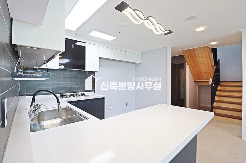 경기 안양만안구 안양동 청명 더 에이스타워 [ 3룸 . 테라스 . 복층 Type ] 분양 매물번호 11226 사진 41
