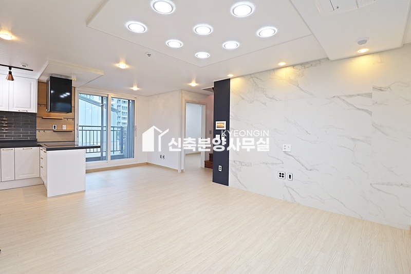경기 과천시 중앙동 더반지움 [ 3룸 . 테라스 . 복층 Type ] 분양 매물번호 13033 사진 24