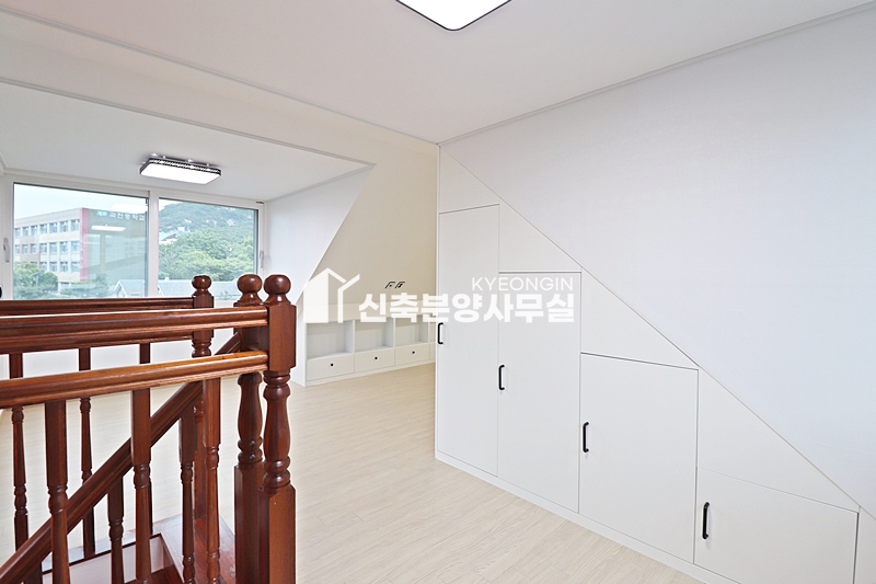 경기 과천시 중앙동 더반지움 [ 3룸 . 테라스 . 복층 Type ] 분양 매물번호 13033 사진 39