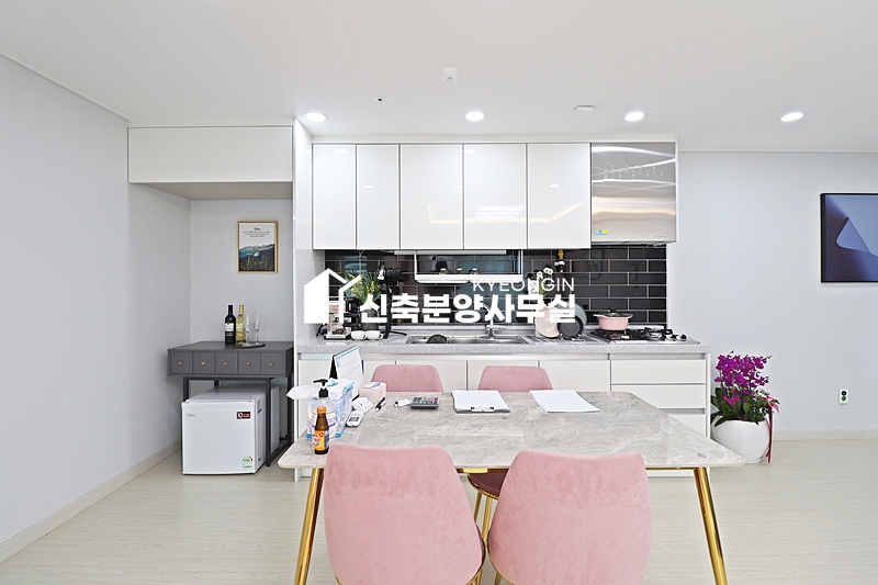 경기 의왕시 삼동 풍경채 [ 2룸 . 3룸 . 테라스 Type ] 분양 매물번호 13251 사진 8