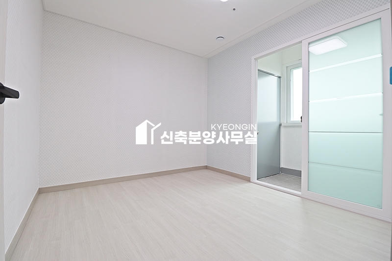경기 군포시 대야미동 더 웰 대야미 [ 2룸 . 3룸 . 테라스 Type ] 분양 매물번호 11271 사진 15