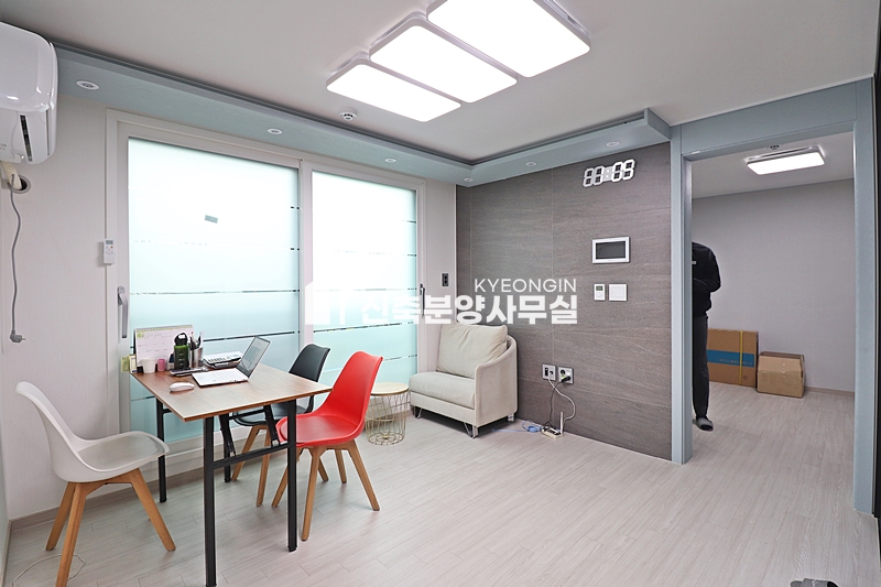 경기 안양동안구 비산동 안차랑 20차 [ 1.5룸 . 2룸 . 3룸 . 4룸 . 테라스 . 복층 Type ] 분양 매물번호 11306 사진 17