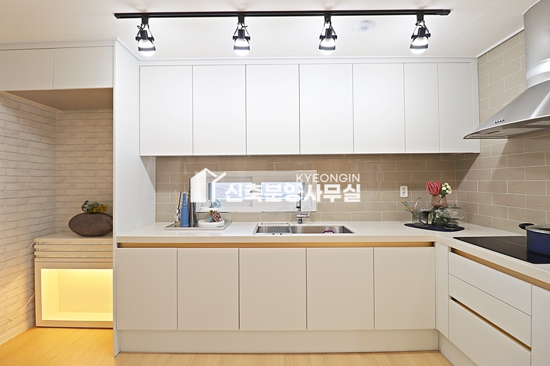 경기 안양만안구 안양동 기둥팰리스 [ 단독세대 . 3룸 . 테라스 . 복층 Type ] 분양 매물번호 12952 사진 7
