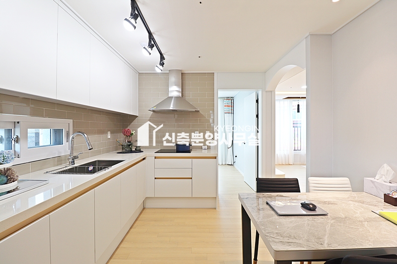 경기 안양만안구 안양동 기둥팰리스 [ 단독세대 . 3룸 . 테라스 . 복층 Type ] 분양 매물번호 12952 사진 9