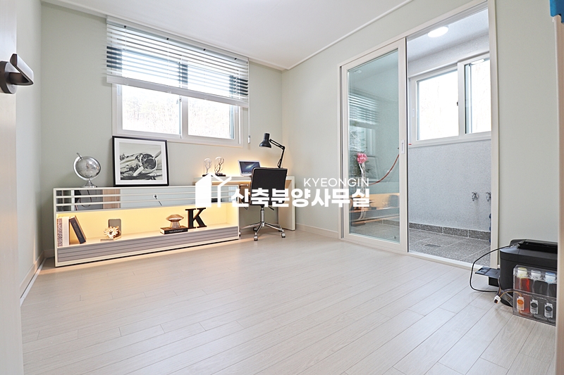 경기 의왕시 청계동 로체샤르빌 [ 3룸 . 테라스 . 복층 Type ] 분양 매물번호 13049 사진 15