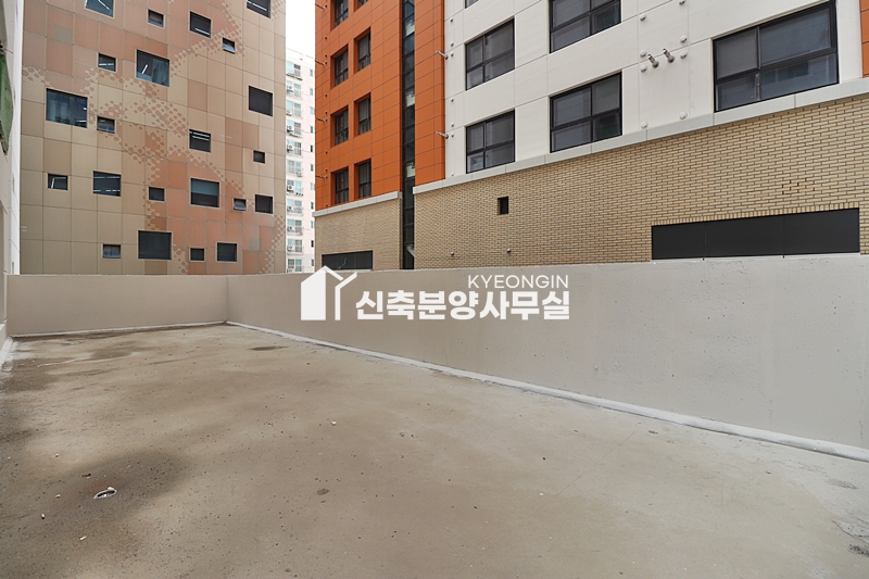 인천 부평구 부평동 프리미엄팰리스 [ 3룸 . 4룸 Type ] 분양 매물번호 11746 사진 24