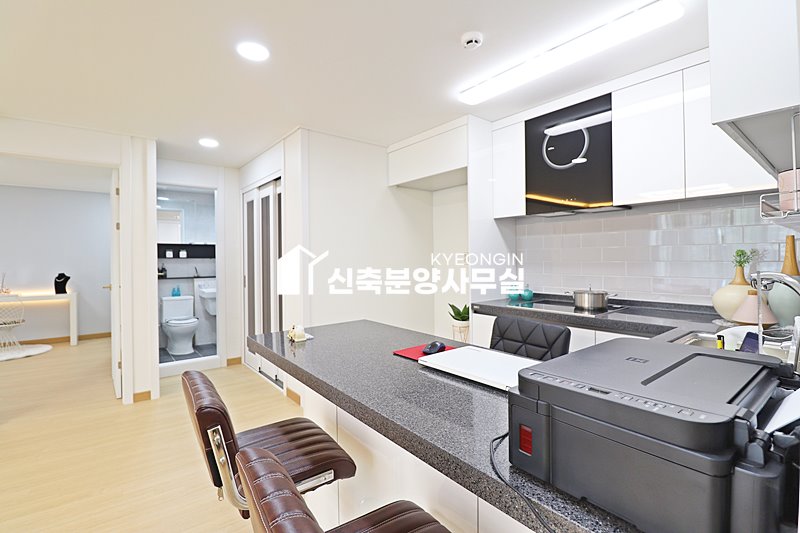 경기 안양만안구 안양동 로체그랑 [ 2룸 . 3룸 . 복층 . 테라스 Type ] 분양 매물번호 14304 사진 8
