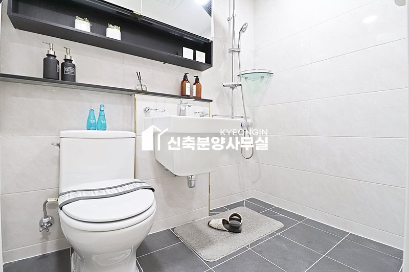 경기 안양만안구 안양동 로체그랑 [ 2룸 . 3룸 . 복층 . 테라스 Type ] 분양 매물번호 14304 사진 17