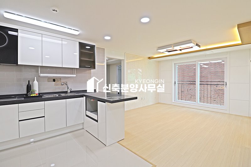 경기 안양만안구 안양동 로체그랑 [ 2룸 . 3룸 . 복층 . 테라스 Type ] 분양 매물번호 14304 사진 19
