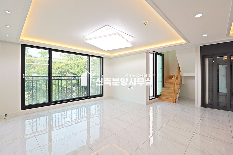 경기 고양덕양구 내유동 럭키 이클래스 6차 7차 [ 3룸 . 테라스 . 복층 Type ] 분양 매물번호 10044 사진 23