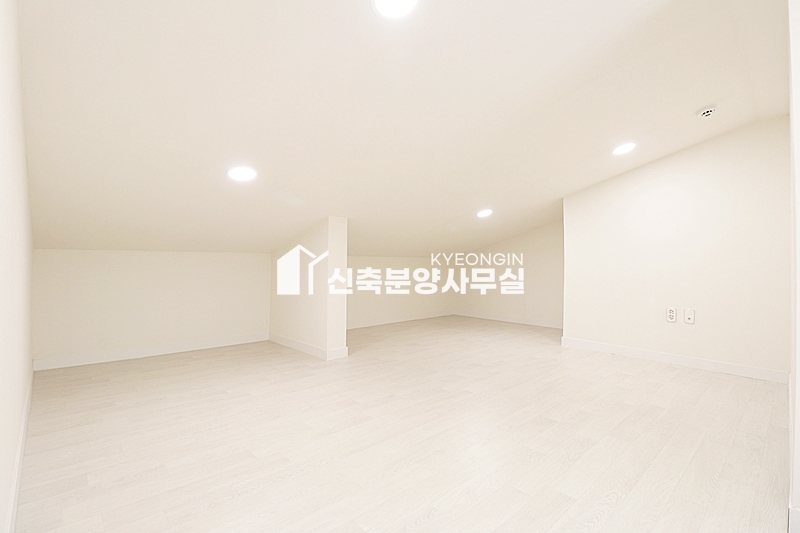 경기 고양덕양구 동산동 로얄스타빌 [ 3룸 . 복층 . 테라스 Type ] 분양 매물번호 10061 사진 26