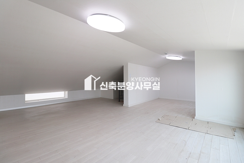 경기 파주시 야당동 라온블리즈 [ 3룸 . 복층 Type ] 분양 매물번호 10196 사진 17
