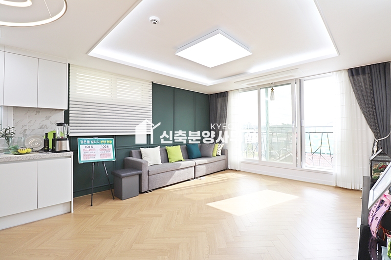 경기 파주시 파주읍 봉서리 검은돌빌리지 [ 3룸 . 테라스 . 복층 Type ] 분양 매물번호 10160 사진 2