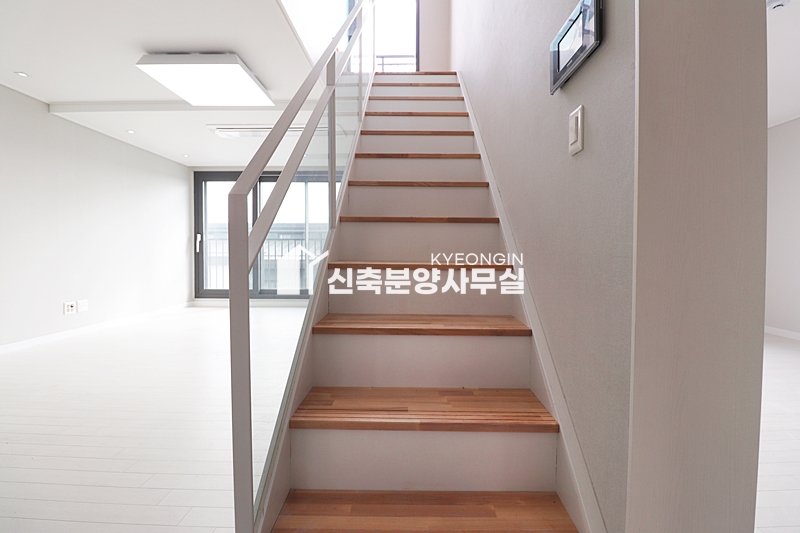 경기 파주시 파주읍 봉서리 더힐팰리스 2차 [ 3룸 . 테라스 . 복층 Type ] 분양 매물번호 10161 사진 36