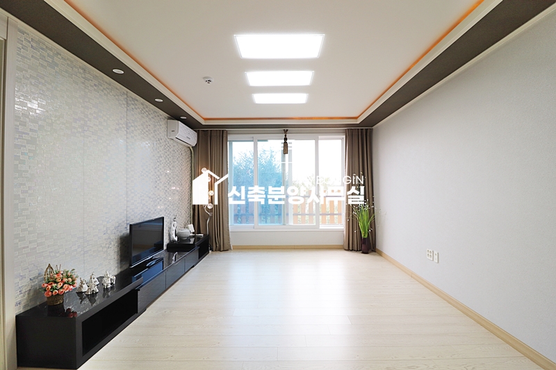 경기 김포시 사우동 울루물루 3차 [ 3룸 . 테라스 . 복층 테라스 Type ] 분양 매물번호 11205 사진 3