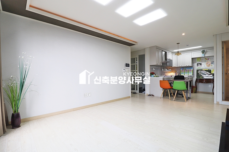 경기 김포시 사우동 울루물루 3차 [ 3룸 . 테라스 . 복층 테라스 Type ] 분양 매물번호 11205 사진 6