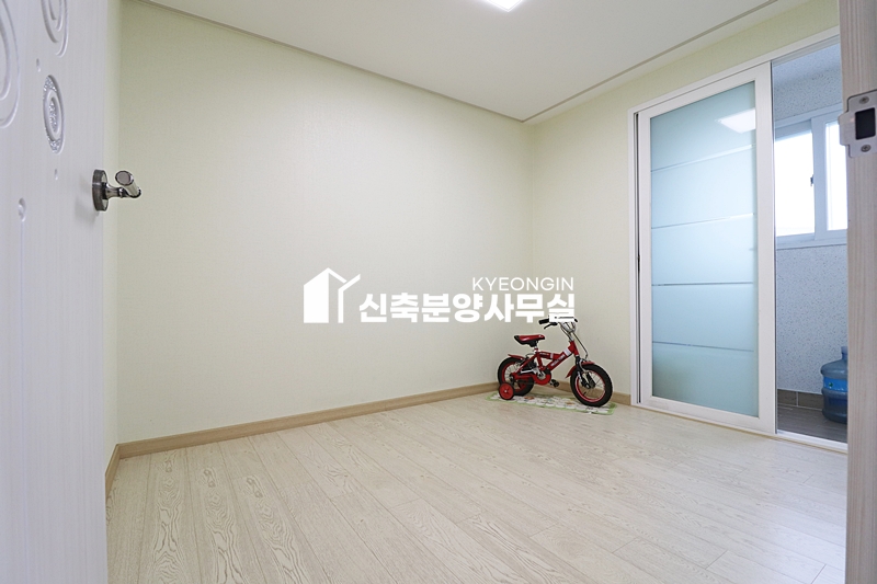 경기 김포시 사우동 울루물루 3차 [ 3룸 . 테라스 . 복층 테라스 Type ] 분양 매물번호 11205 사진 14