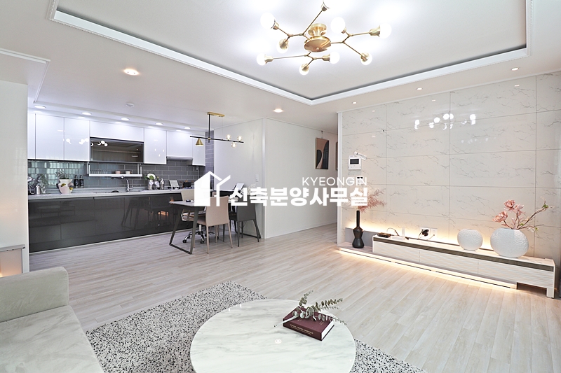 경기 광명시 광명동 정다운하우스 D동 [ 3룸 . 4룸 . 테라스 Type ] 분양 매물번호 11283 사진 6