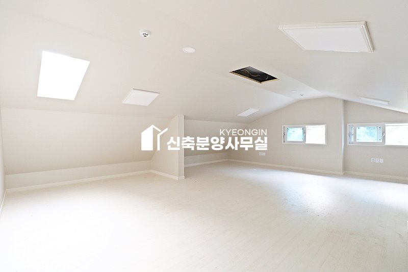경기 의왕시 청계동 청계 더힐 [ 3룸 . 테라스 . 텃밭 . 복층 Type ] 분양 매물번호 14395 사진 72