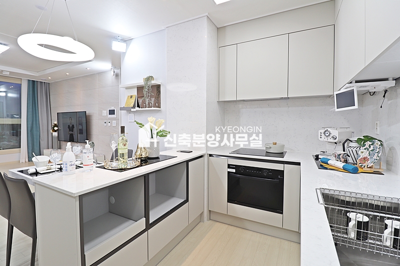 경기 안양동안구 관양동 개성하이빌 2차 [ 3룸 . 테라스 Type ] 분양 매물번호 11308 사진 13
