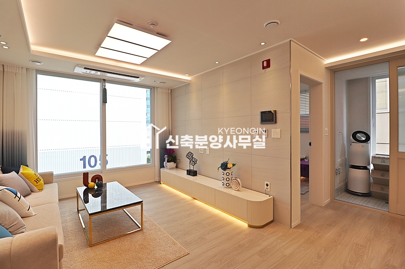 경기 안양동안구 호계동 센텀플레이스 [ 2룸 . 4룸 . 테라스 Type ] 분양 매물번호 12951 사진 3