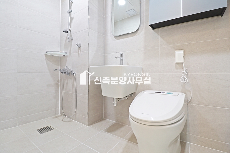 경기 안양동안구 호계동 센텀플레이스 [ 2룸 . 4룸 . 테라스 Type ] 분양 매물번호 12951 사진 25