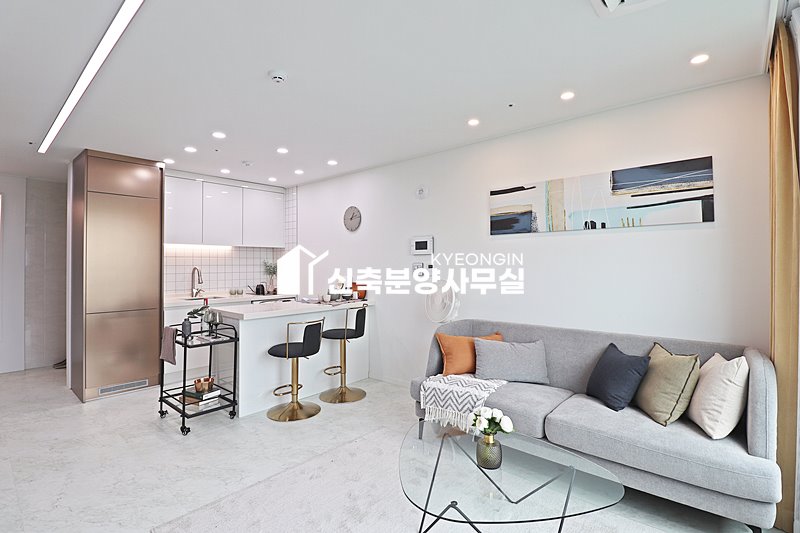 경기 안양만안구 안양동 명학 아크로팰리스 [ 1.5룸 . 2룸 . 테라스 Type ] 분양 매물번호 13310 사진 6