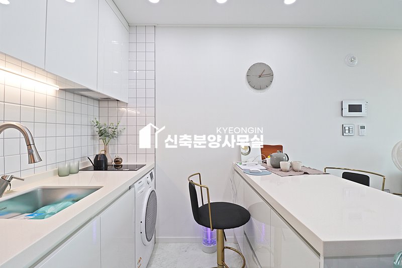 경기 안양만안구 안양동 명학 아크로팰리스 [ 1.5룸 . 2룸 . 테라스 Type ] 분양 매물번호 13310 사진 10