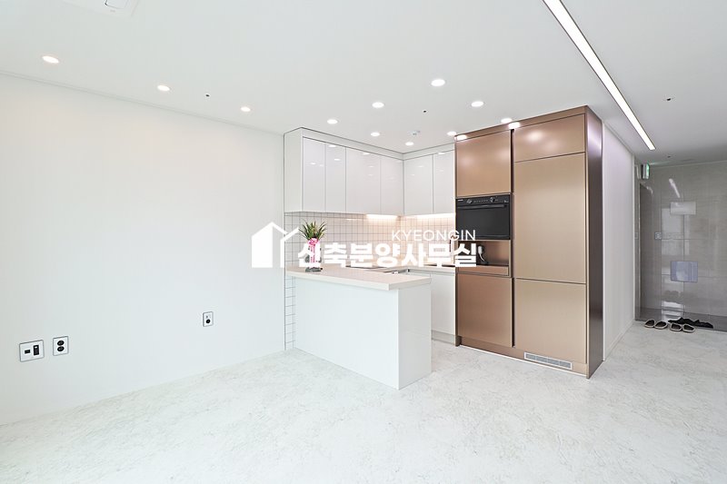 경기 안양만안구 안양동 명학 아크로팰리스 [ 1.5룸 . 2룸 . 테라스 Type ] 분양 매물번호 13310 사진 21