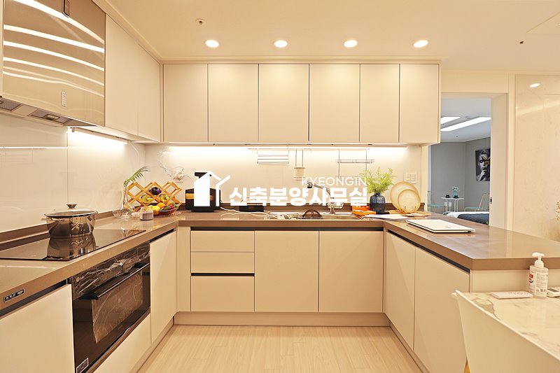 경기 광명시 광명동 블로섬 메종 [ 2룸 . 3룸 . 테라스. 복층 Type ] 분양 매물번호 14288 사진 10