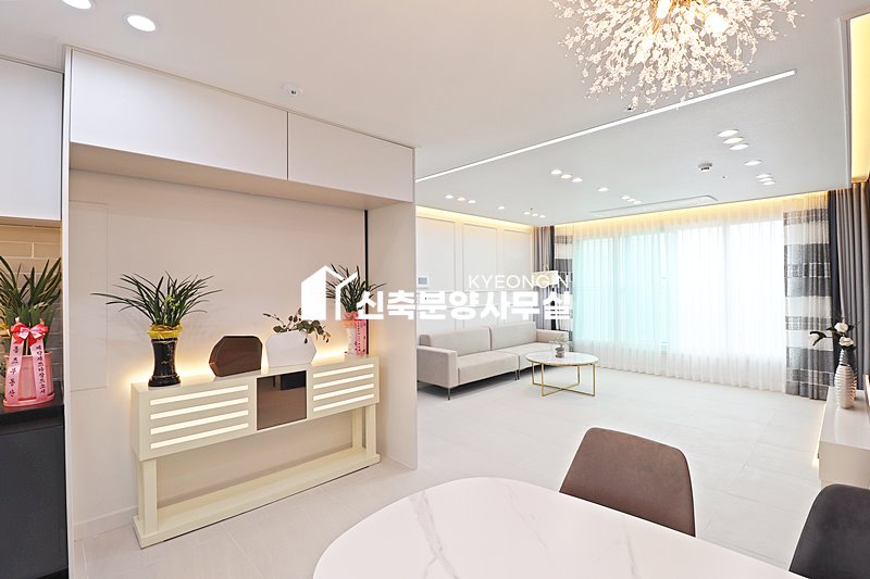 경기 안양만안구 안양동 미담채 [ 3룸 . 4룸 . 테라스 . 복층 Type ] 분양 매물번호 14402 사진 2