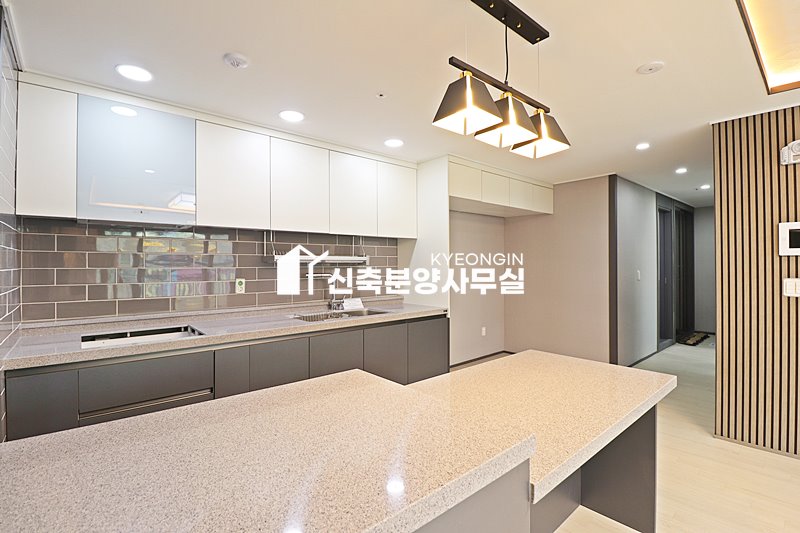 경기 안양만안구 안양동 SD타워 [ 2룸 . 3룸 . 테라스 Type ] 분양 매물번호 14302 사진 25