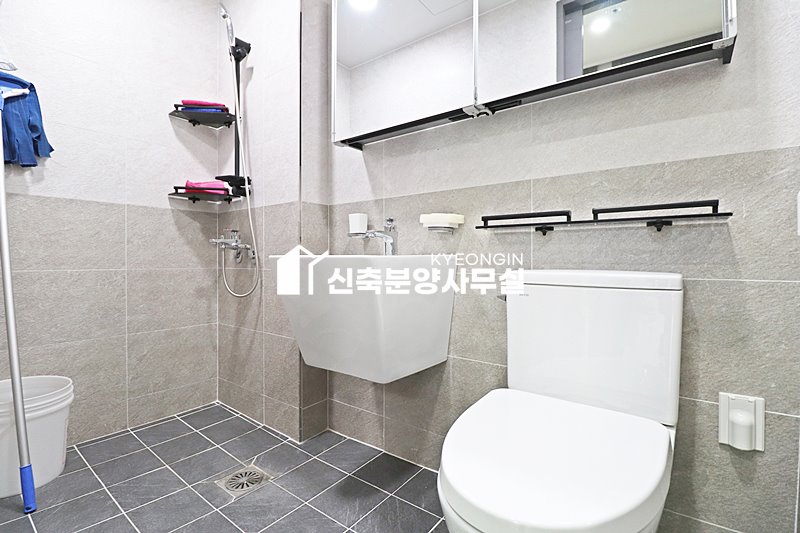 경기 안양만안구 안양동 SD타워 [ 2룸 . 3룸 . 테라스 Type ] 분양 매물번호 14302 사진 36