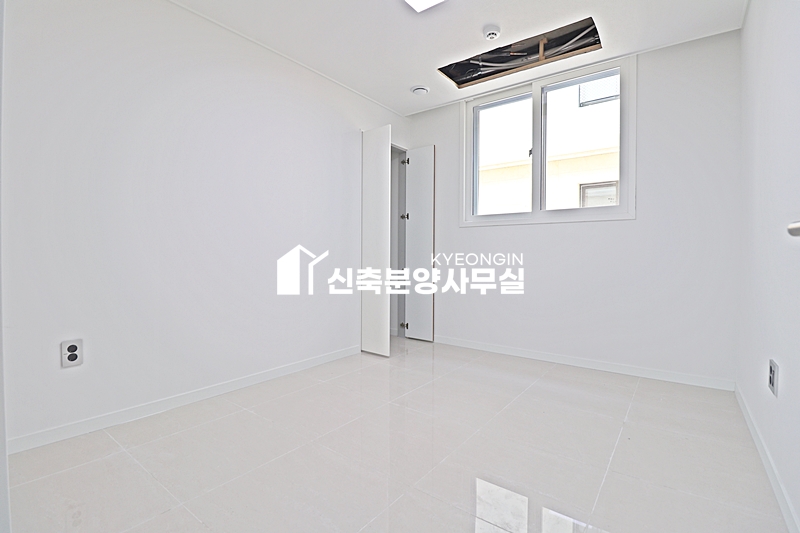 경기 파주시 야당동 운정힐크라운 [ 4룸 . 복층 . 테라스 Type ] 분양 매물번호 13231 사진 19