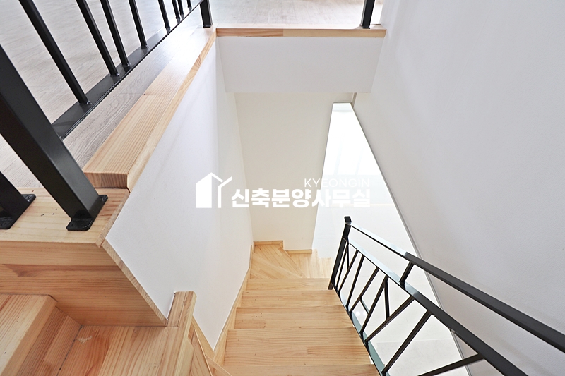 경기 파주시 야당동 운정힐크라운 [ 4룸 . 복층 . 테라스 Type ] 분양 매물번호 13231 사진 47