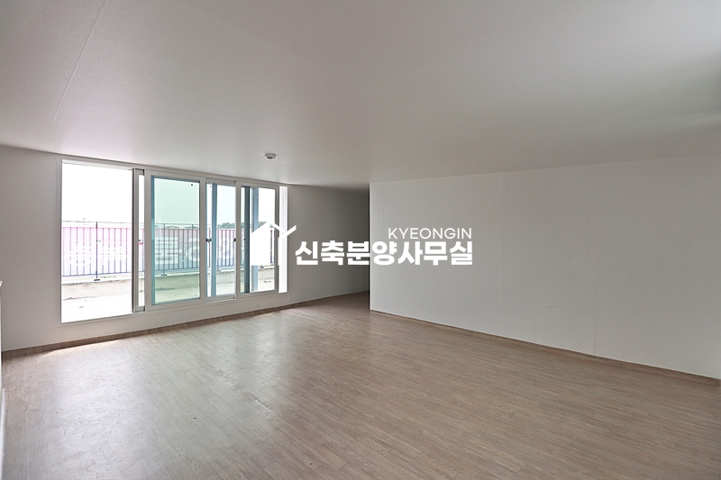 경기 파주시 야당동 운정힐크라운 [ 4룸 . 복층 . 테라스 Type ] 분양 매물번호 13231 사진 51