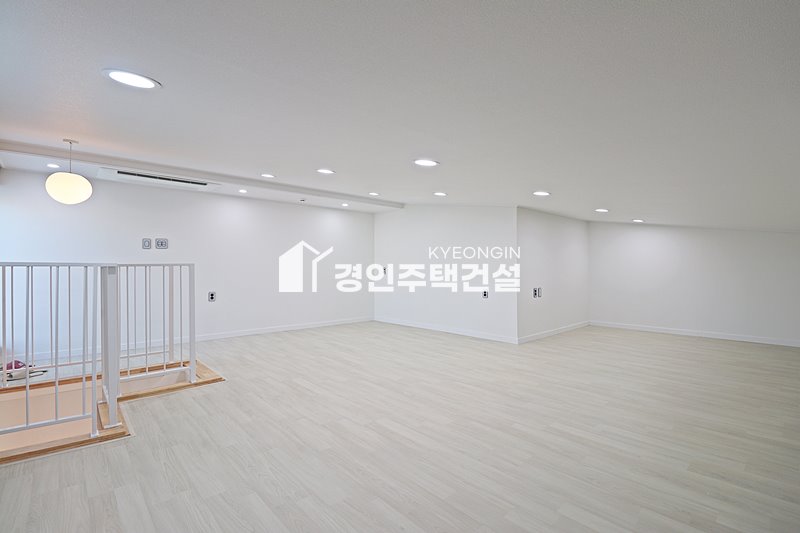 경기 안산상록구 이동 탑빌리지/더펠리체 [ 2룸 . 3룸 . 테라스 . 복층 Type ] 분양 매물번호 16112 사진 83