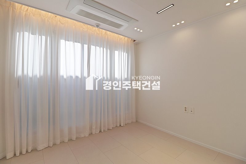 경기 안산단원구 선부동 스카이뷰 [ 2룸 . 3룸 . 테라스 . 복층 Type ] 분양 매물번호 16101 사진 21